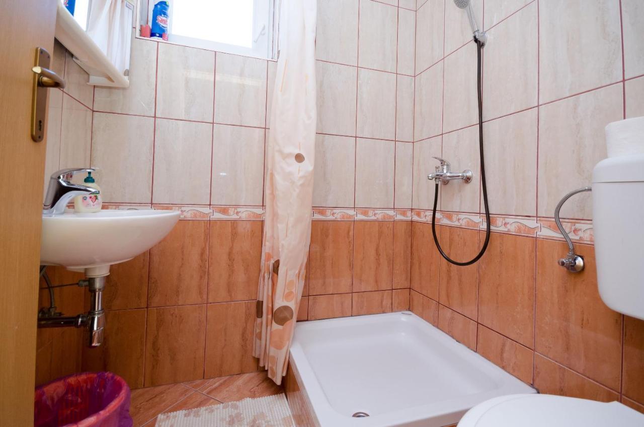 Apartments Pela Lopar Kültér fotó